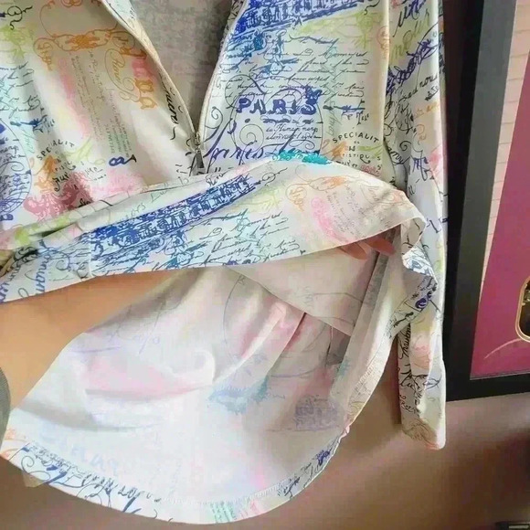 Stunning! Anthony's Resort Wear M Paris Print Vibrant Colors Jacket Long Sleeve - Picture 6 of 13